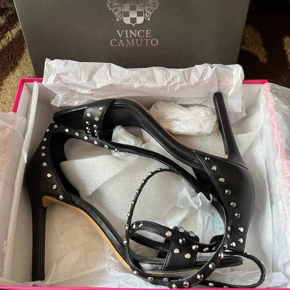 Vince Camuto Lorasha Sandal